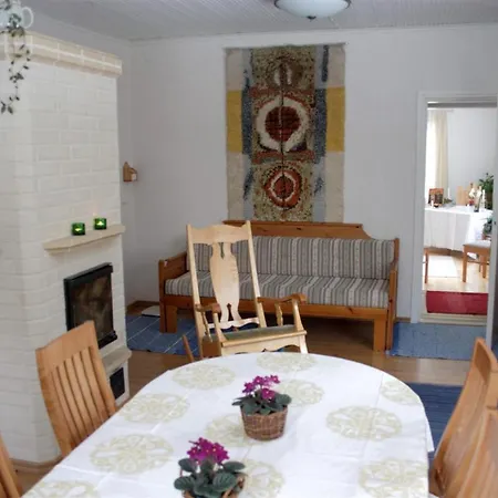 Saaren Retriittikoti Bed & Breakfast